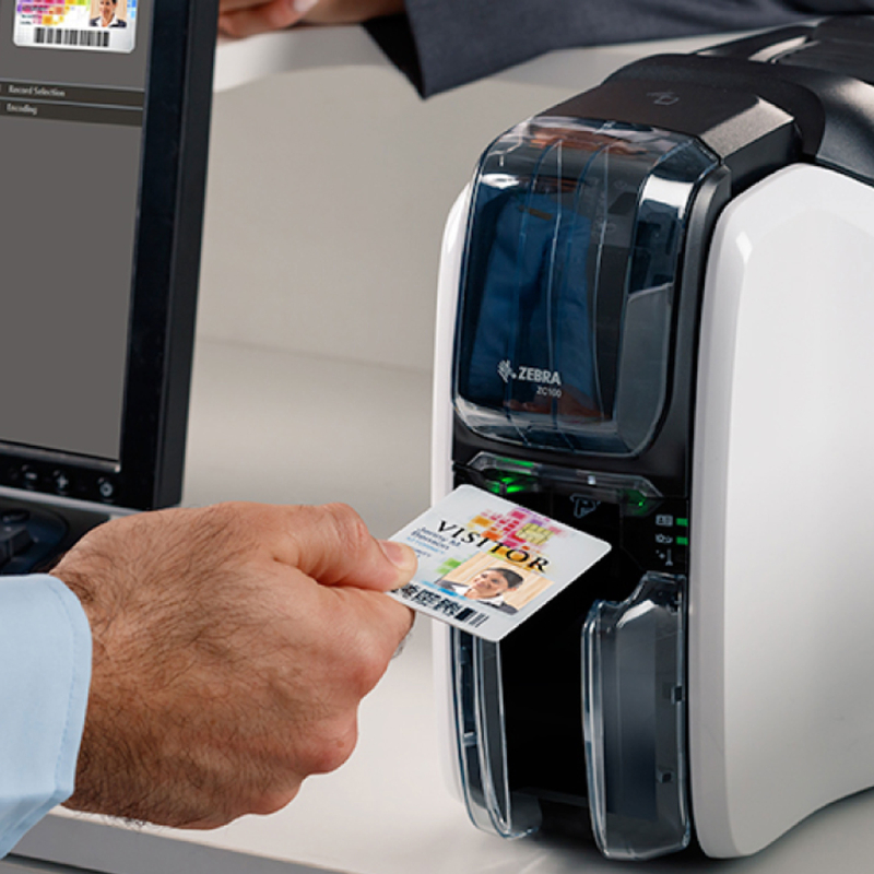 IMPRESORA DE TARJETAS ZEBRA ZC100 - SIMPLE FAZ